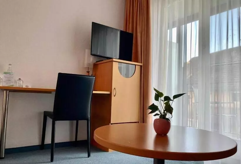 Standard Single Room, Rössli Hurden
