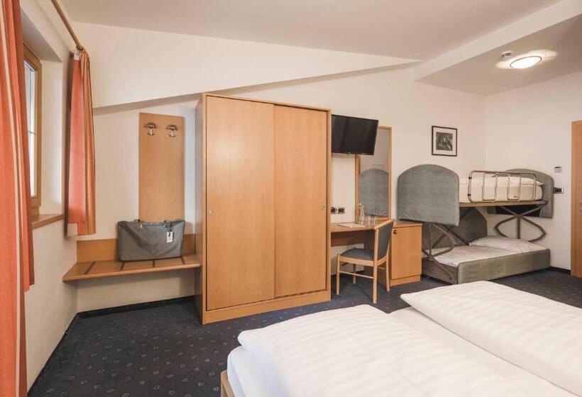 חדר סטנדרט לארבעה, Schölzhorn Superior