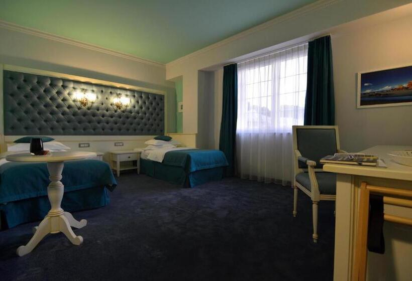 디럭스 룸, Simfonia Boutique