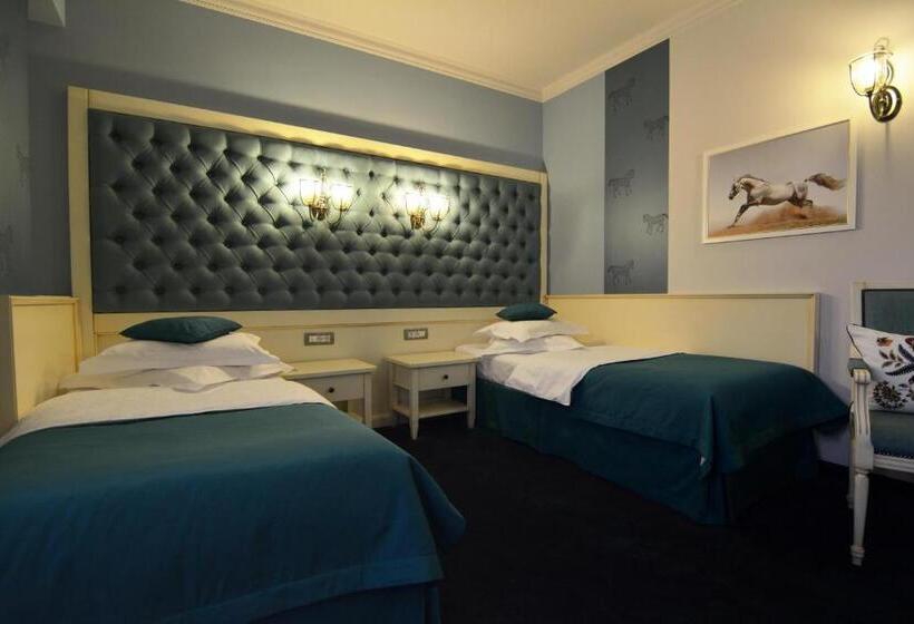 디럭스 룸, Simfonia Boutique