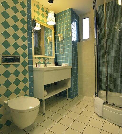 스탠다드 룸 킹사이즈 침대, Simfonia Boutique