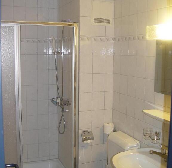 Номер Стандарт, Sportcenter Funf Dorfer Ag