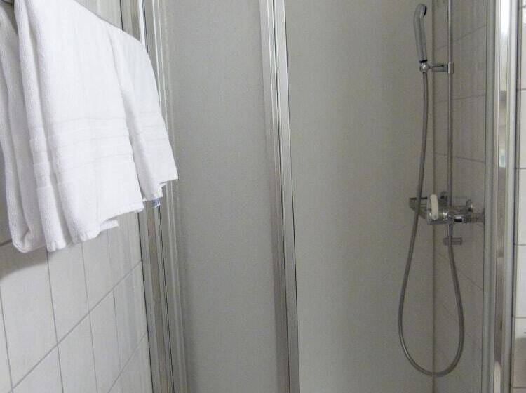 Номер Стандарт, Sportcenter Funf Dorfer Ag