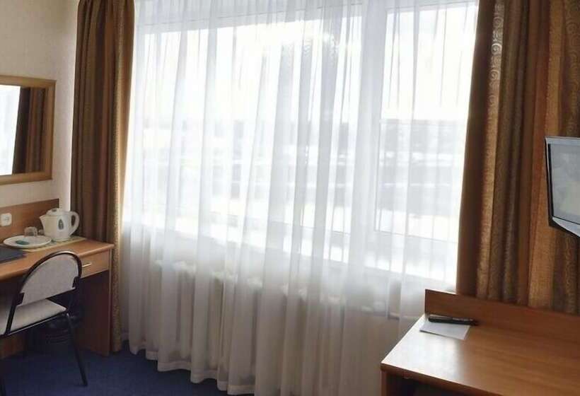 חדר סטנדרט יחיד, Yubileynaya