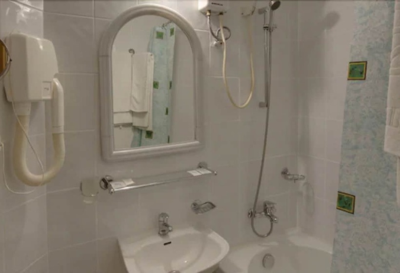 חדר סטנדרט, Yubileynaya