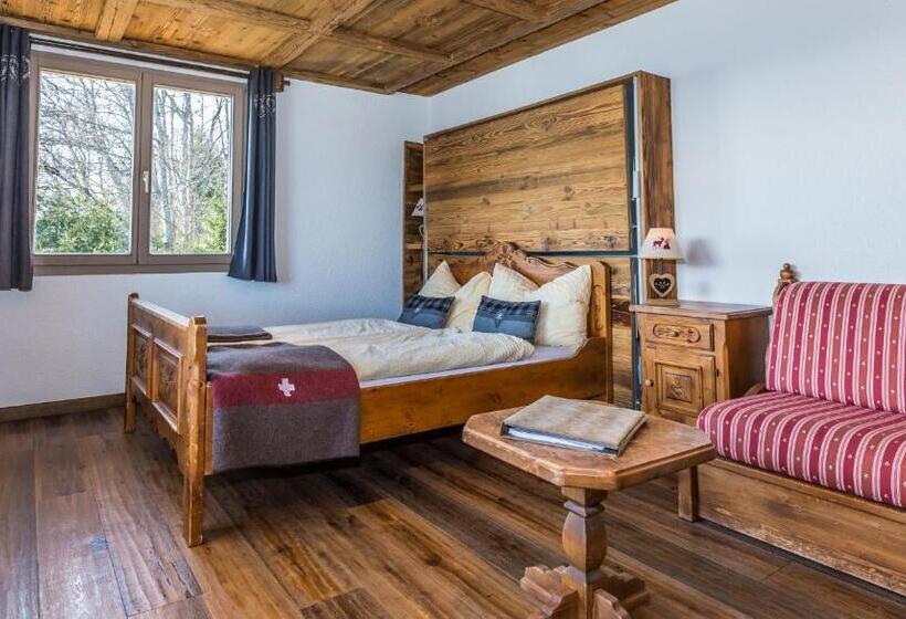 山の見えるジュニアスイート, Le Grand Chalet