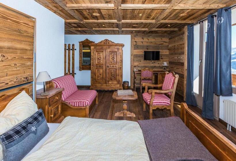 山の見えるジュニアスイート, Le Grand Chalet