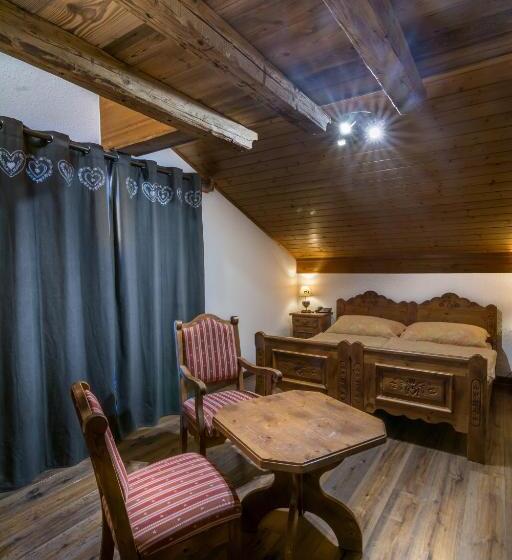 سوئیت جونیور با چشم‌انداز کوهستان, Le Grand Chalet