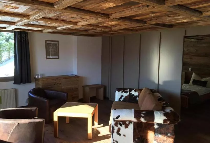 سوییت با چشم‌انداز کوه, Le Grand Chalet