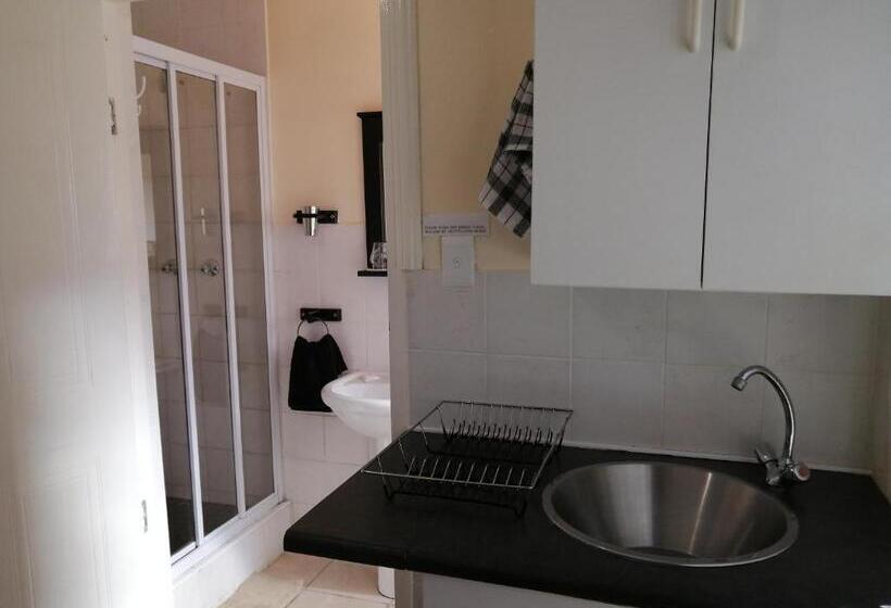 חדר סטנדרט נוף לים, Amzee Bokmakierie Guest House