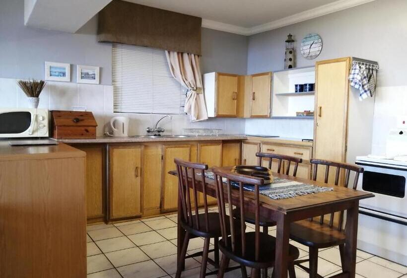 בית, חדר שינה 1, Amzee Bokmakierie Guest House