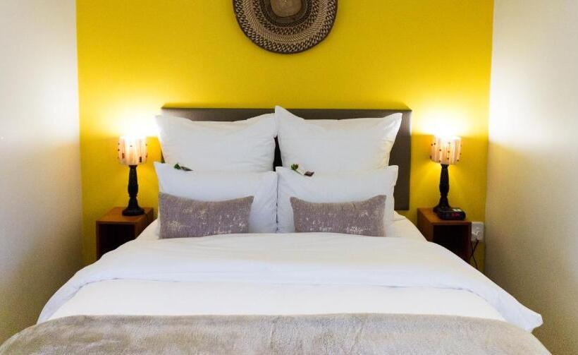 Семейный Номер, Kapensis Guesthouse  Ltd
