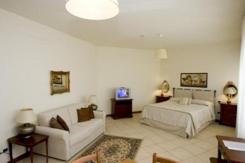 Студия Стандарт, Residence Montefiore