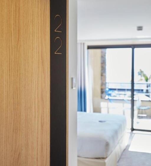 豪华海景房, Eden