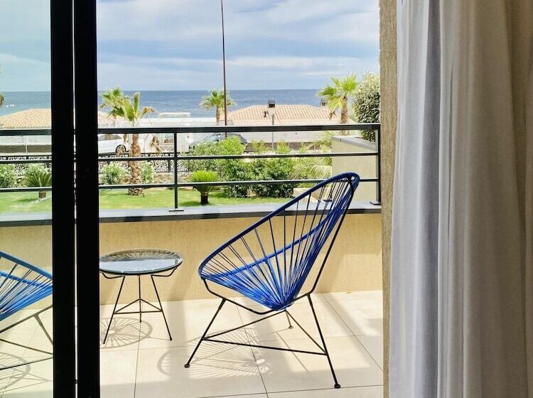 豪华海景房, Eden