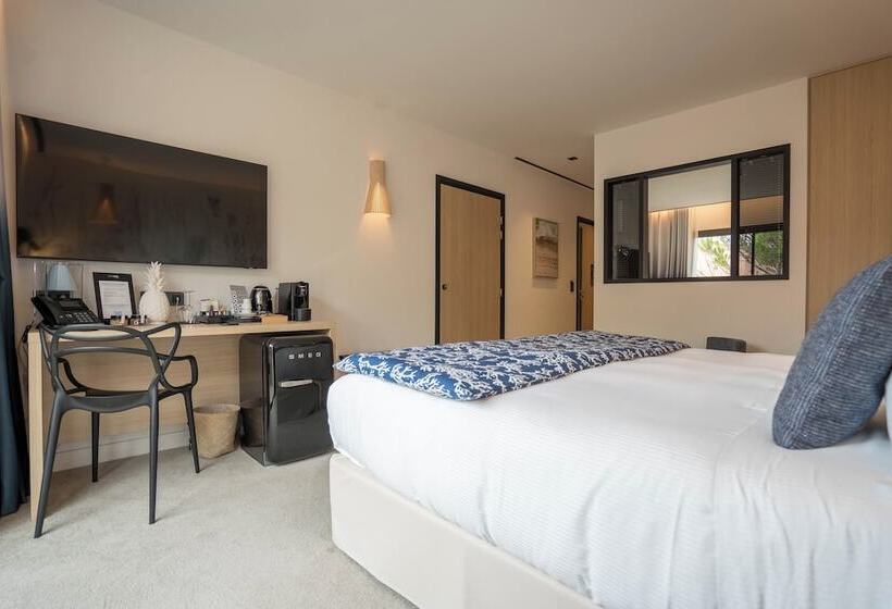 高级大房间, Eden