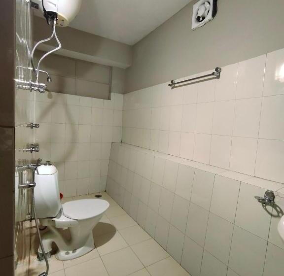 Номер Стандарт, Mayal Retreat