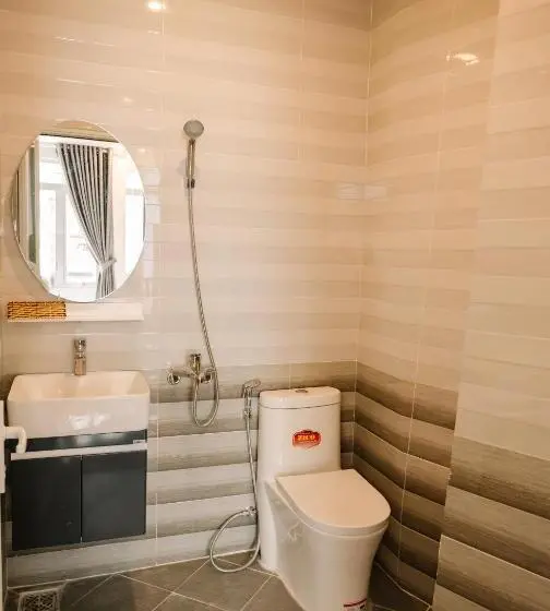 اتاق استاندارد چهارنفره با بالکن, Hailey S House