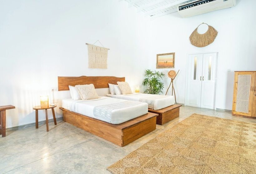 豪华套房, We Escape