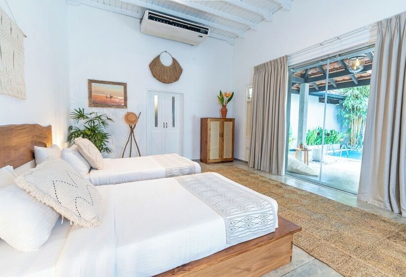 豪华套房, We Escape