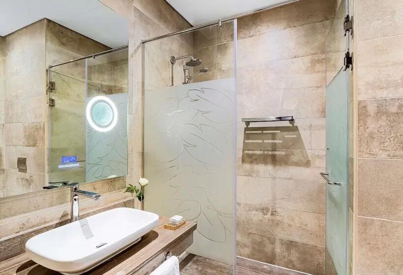 کلبه ییلاقی, Rixos Premium Alamein
