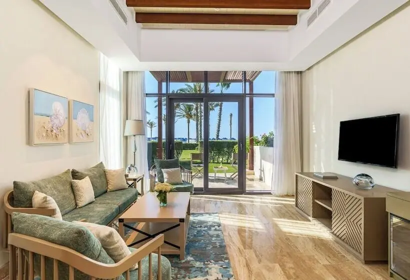 کلبه ییلاقی, Rixos Premium Alamein