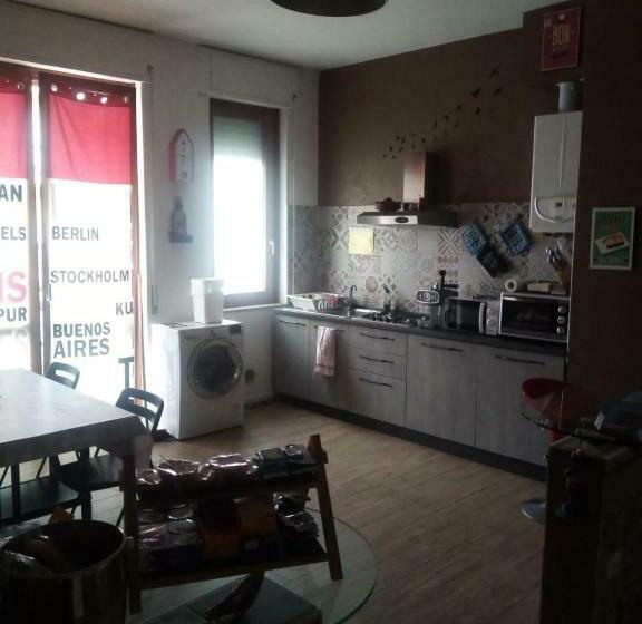 اتاق استاندارد سه نفره, Emmanueli65 Fronte Clinica Per 4 Matrimoniale E Castello