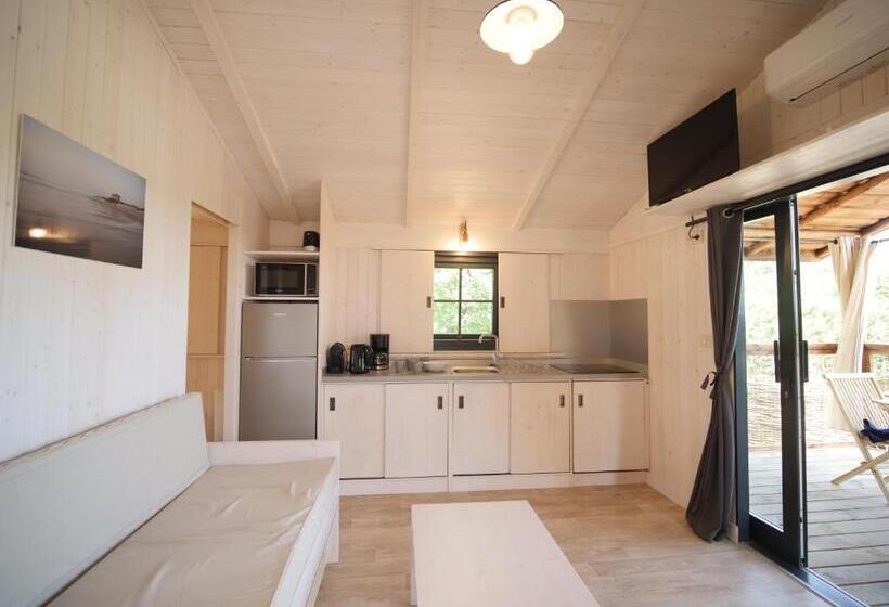 בקתת סופריור בת חדר 1, Domaine La Ferme Hi Bride