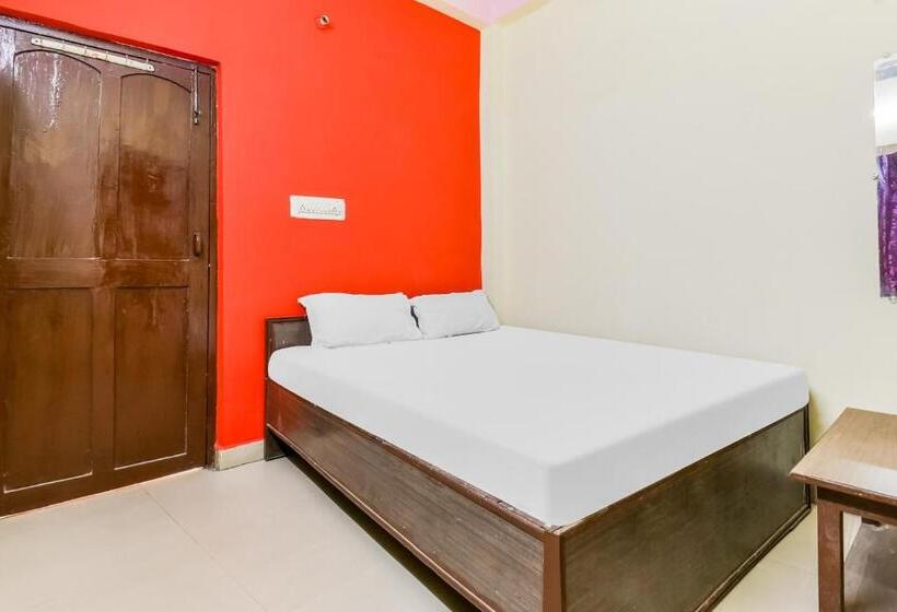 חדר קלאסי לשלושה, Oyo 87379  Atithi Inn