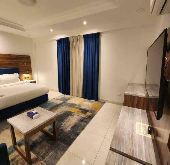 Deluxe-studio, Sama Residence