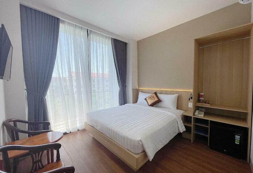 استودیو استاندارد با بالکن, Thanh Bình Hotel   47 Y Bih   Bmt