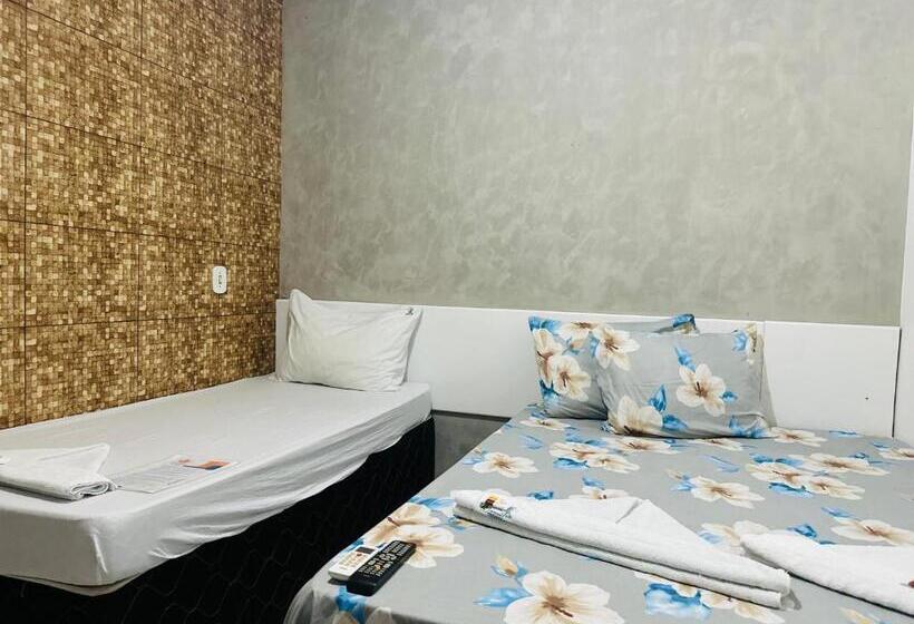 Quarto Triplo Clássico, Pousada Ilha Bela