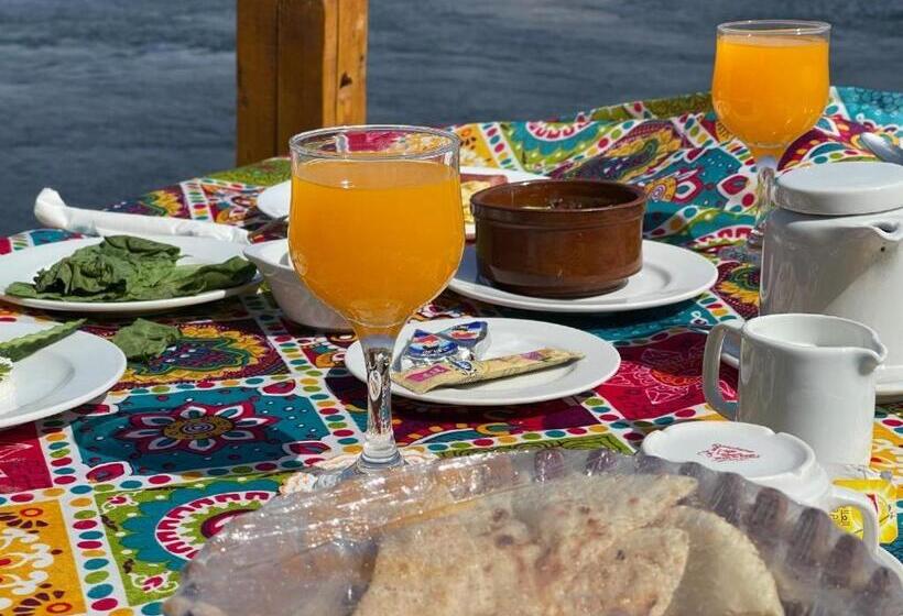 اتاق استاندارد یک نفره, Fenti Nubian Resort