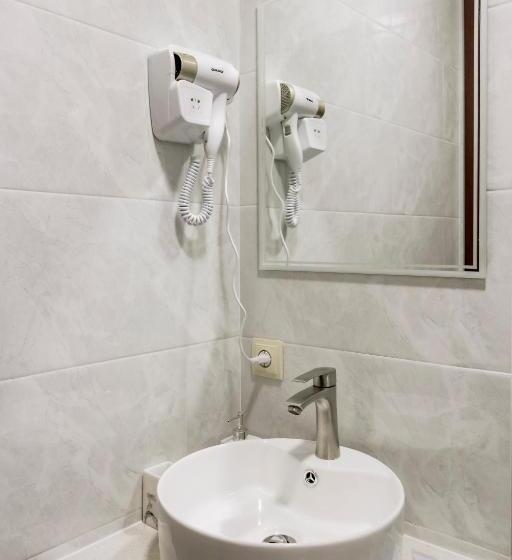 اتاق خانوادگی, Graphica Black Sea