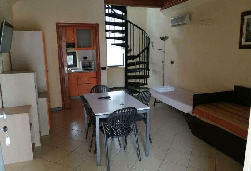 Номер Дюплекс, Baia Di Tempsa