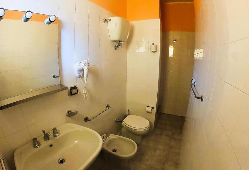 Номер Стандарт Трехместный, Baia Di Tempsa