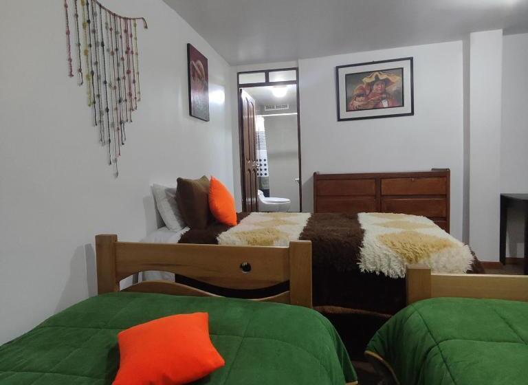 Quarto Quádruplo Estandar, Casa Sapantiana Con Vista Al Bosque, Cerca A Sacsayhuaman