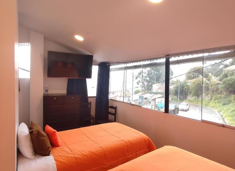 Quarto Triplo Estandar, Casa Sapantiana Con Vista Al Bosque, Cerca A Sacsayhuaman