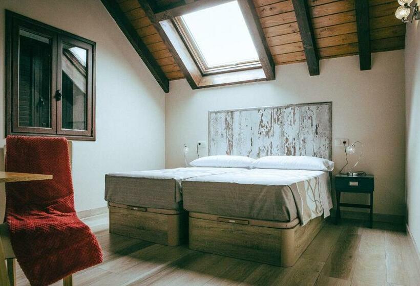 标准间, Hostal Iratibizkar
