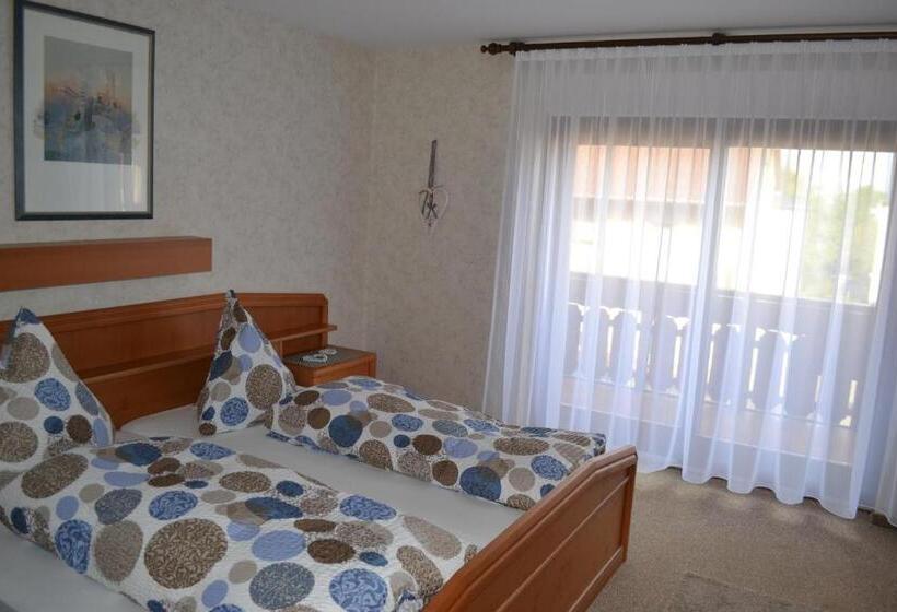 스탠다드 발코니 룸, Mönchbergerhof Müller