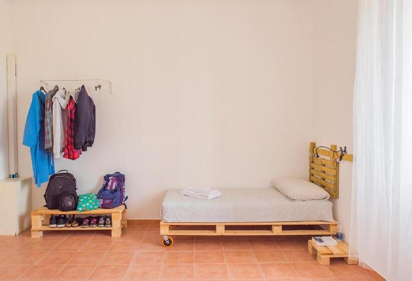 חדר סטנדרט יחיד, House Sud Est