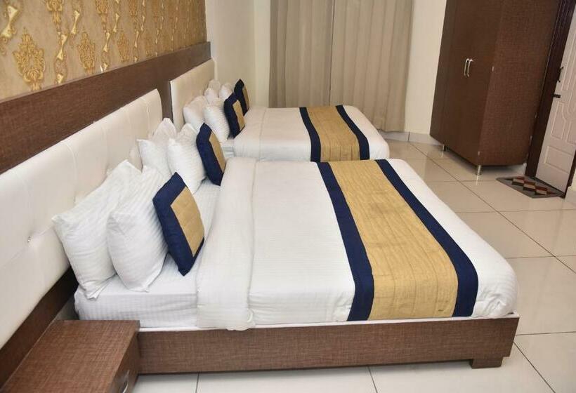 ファミリールーム, Oscar