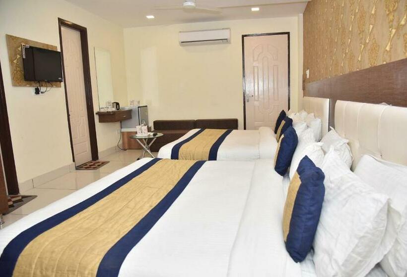 ファミリールーム, Oscar