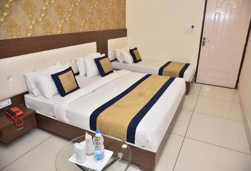 ファミリールーム, Oscar