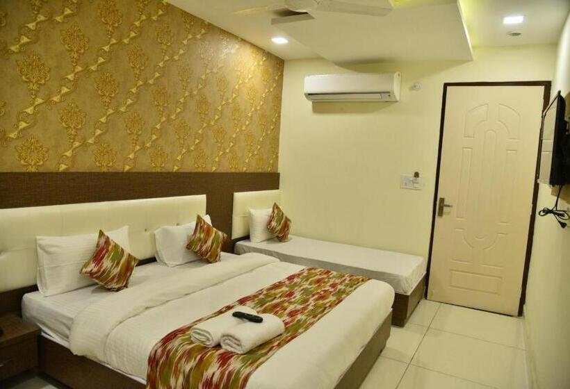 ファミリールーム, Oscar