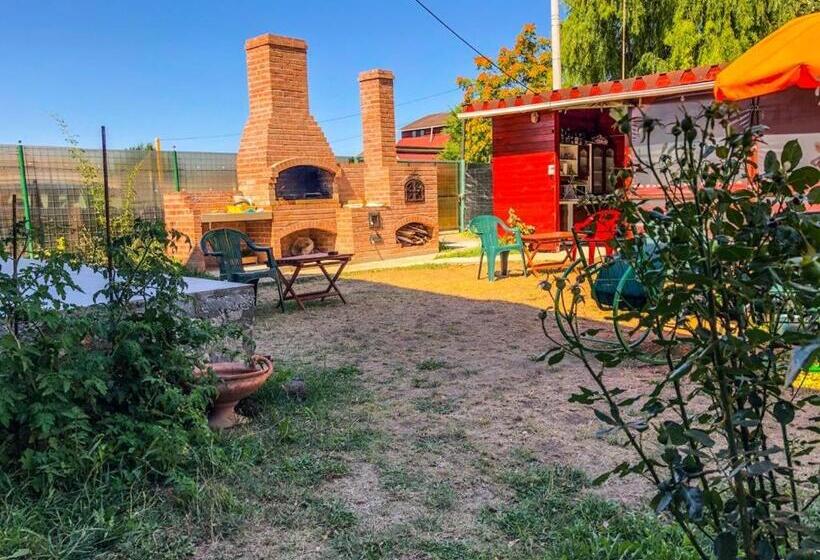 Apartament 2 Sypialnie, Casa Silvia