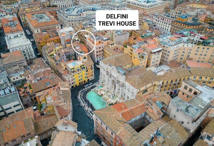 اتاق لوکس, Delfini Trevi House