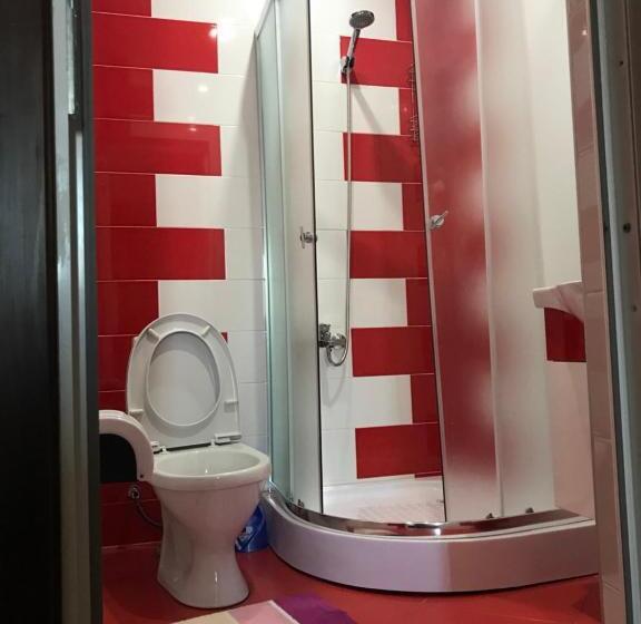 سوییت با چشمانداز کوه, Nani S Sweet Home