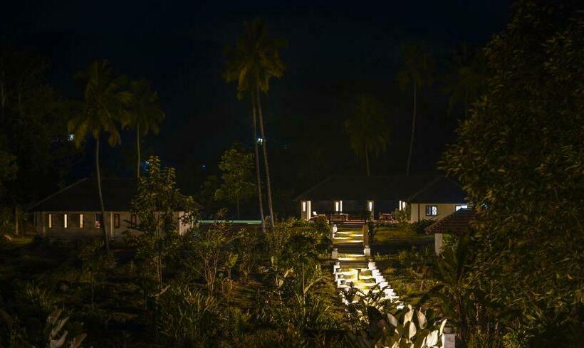 Номер Стандарт, Windermere River House