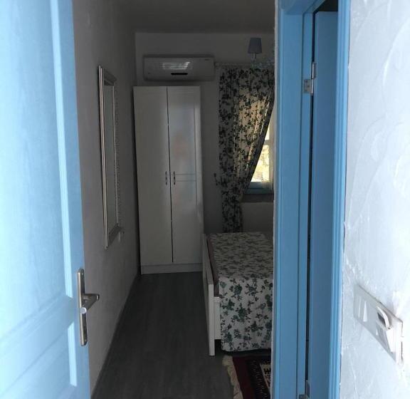 スタンダードルーム, çakir Bey